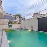 T M L-urban Exquisite Pool -4 Bedrooms & 6 Bathrooms - Private Ktv - Prime Location -family & Group Villa Pattaya