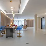 Villa T M L-urban Exquisite Pool -4 Bedrooms & 6 Bathrooms - Private Ktv - Prime Location -family & Group
