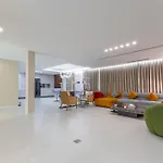 T M L-urban Exquisite Pool -4 Bedrooms & 6 Bathrooms - Private Ktv - Prime Location -family & Group Villa *