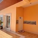 Yoori Hotel