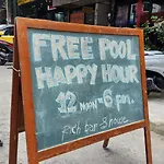 Rich Bar & House