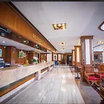 โรงแรมรอยัลพาเลซ 3*