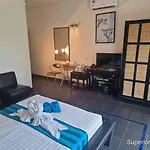 Hotel The Venue - Sha Extra 2*