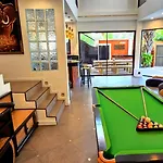 Goldland Luxury Pool Walking Street 8 Bedrooms วิลล่า