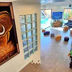 Goldland Luxury Pool Walking Street 8 Bedrooms วิลล่า Pattaya