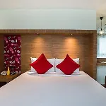 Sunshine Hip โรงแรม Pattaya