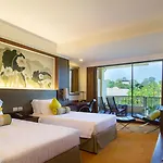 Dusit Thani Resort 5*