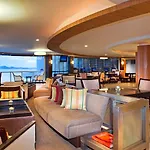 Dusit Thani