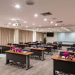 Dusit Thani 5*