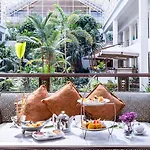Dusit Thani Resort Pattaya