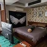 Jolly Guesthouse & Restaurant