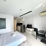 Center By K * Pattaya