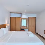 Nanthana Hotel 2*