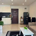 Park Royal 3, Pratamnak Soi 6, Apartment
