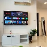 Park Royal 3, Pratamnak Soi 6, Apartment