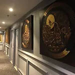 Access Hotel