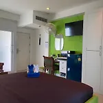 Hotel Access 3*