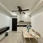 Guest house Anjiaresidence Pattaya