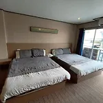 อพาร์ตโฮเทล Peter's House2 Five Minutes To The Pattaya