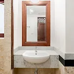 G Thai Pool Villa *