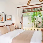 Villa G Thai Pool *