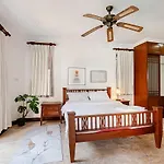 G Thai Pool Villa