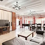 G Thai Pool Villa