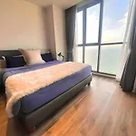 อพาร์ทเม้น Sea View High Floor - Breathtaking Views *