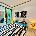 Wong Amat Tower 28 Floor