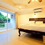 24 * Pattaya