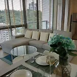 Large High Floor, Pool And Great Location Pattaya