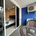 Cozy Near The Sea *
