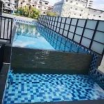 Family In Baan Pakdi Apartment