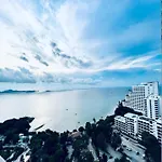 อพาร์ทเม้น Sea View High Floor - Breathtaking Views