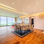Pattaya Sea View Apartment