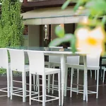 โรงแรม Heeton Concept By Compass Hospitality