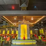 โรงแรม The Seasons Pattaya