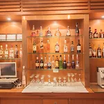 The Seasons โรงแรม