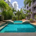Hotel Quarter 09