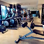 The Base Sea View Holiday Inn Central Pattaya