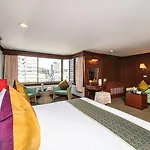 Mountain & Convention Center 4*