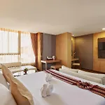 Eastern Grand Palace 4* Pattaya