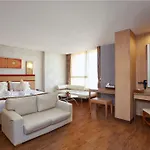 Eastern Grand Palace Hotel 4*