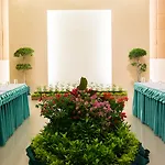 Eastern Grand Palace Hotel