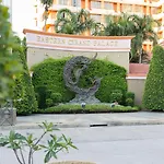 Eastern Grand Palace 4* Pattaya