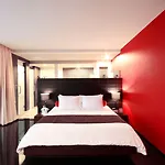 Tsix5 Pattaya