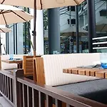 Tsix5 Hotel 4*