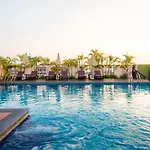 Hotel Aiyara Palace
