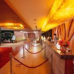 Centara Hotel 4*