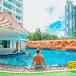 Centara 4*